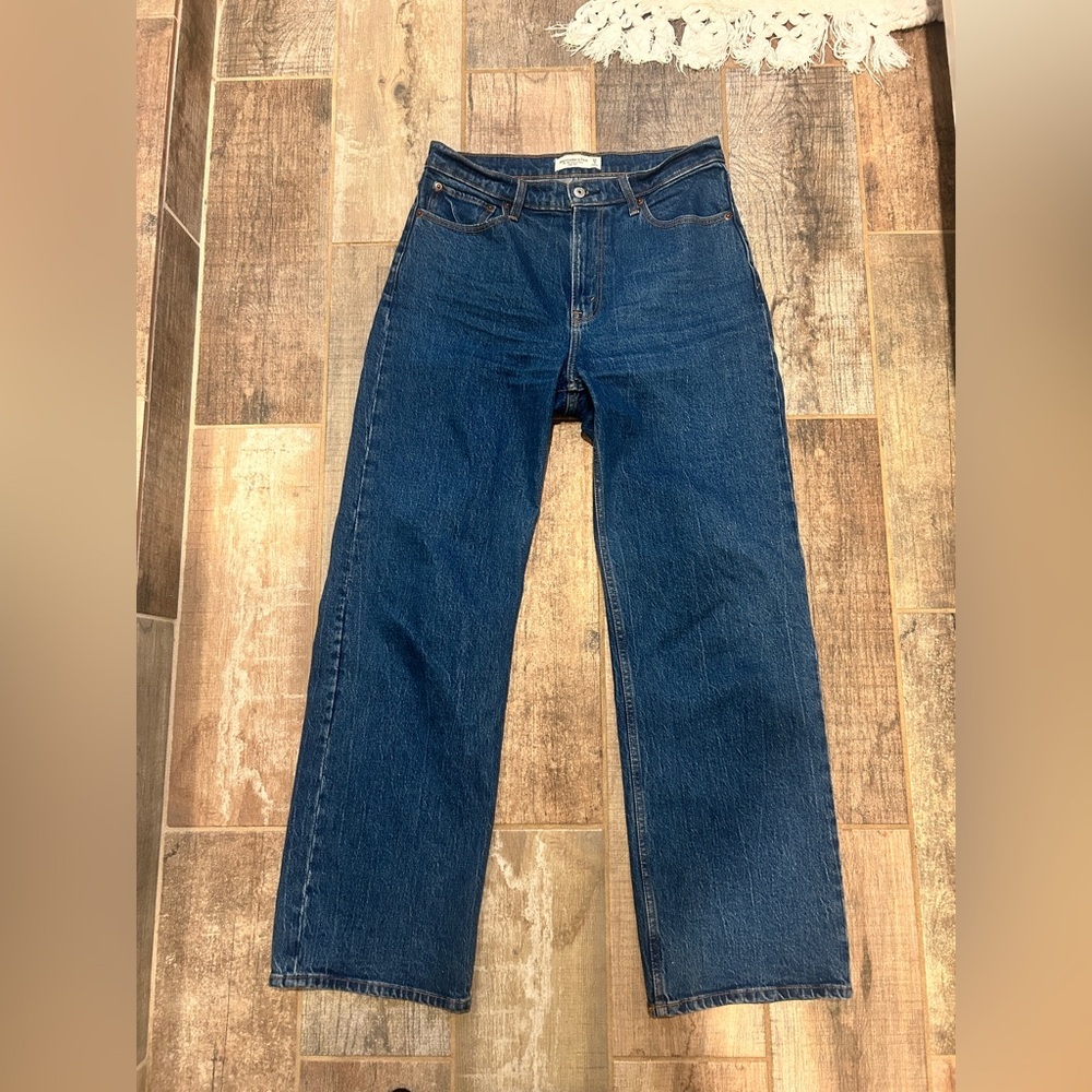 Abercrombie & Fitch 90s Straight Ultra High Rise Jeans Size 30 - Picture 3 of 8